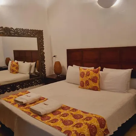 Casa Cordoba Hotel 3*