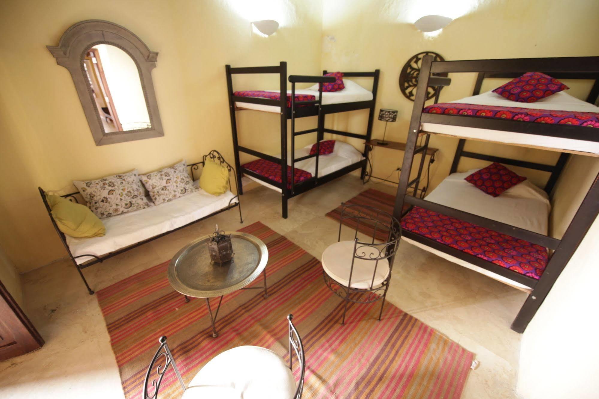 Casa Cordoba Román 3*